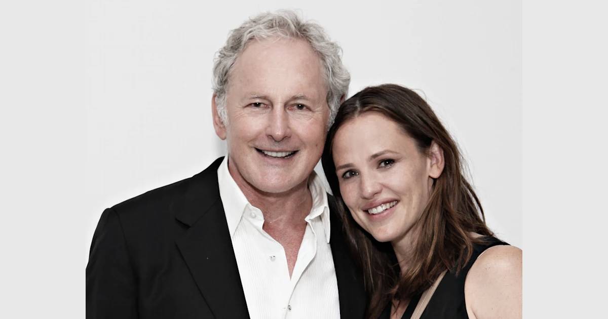 Victor Garber