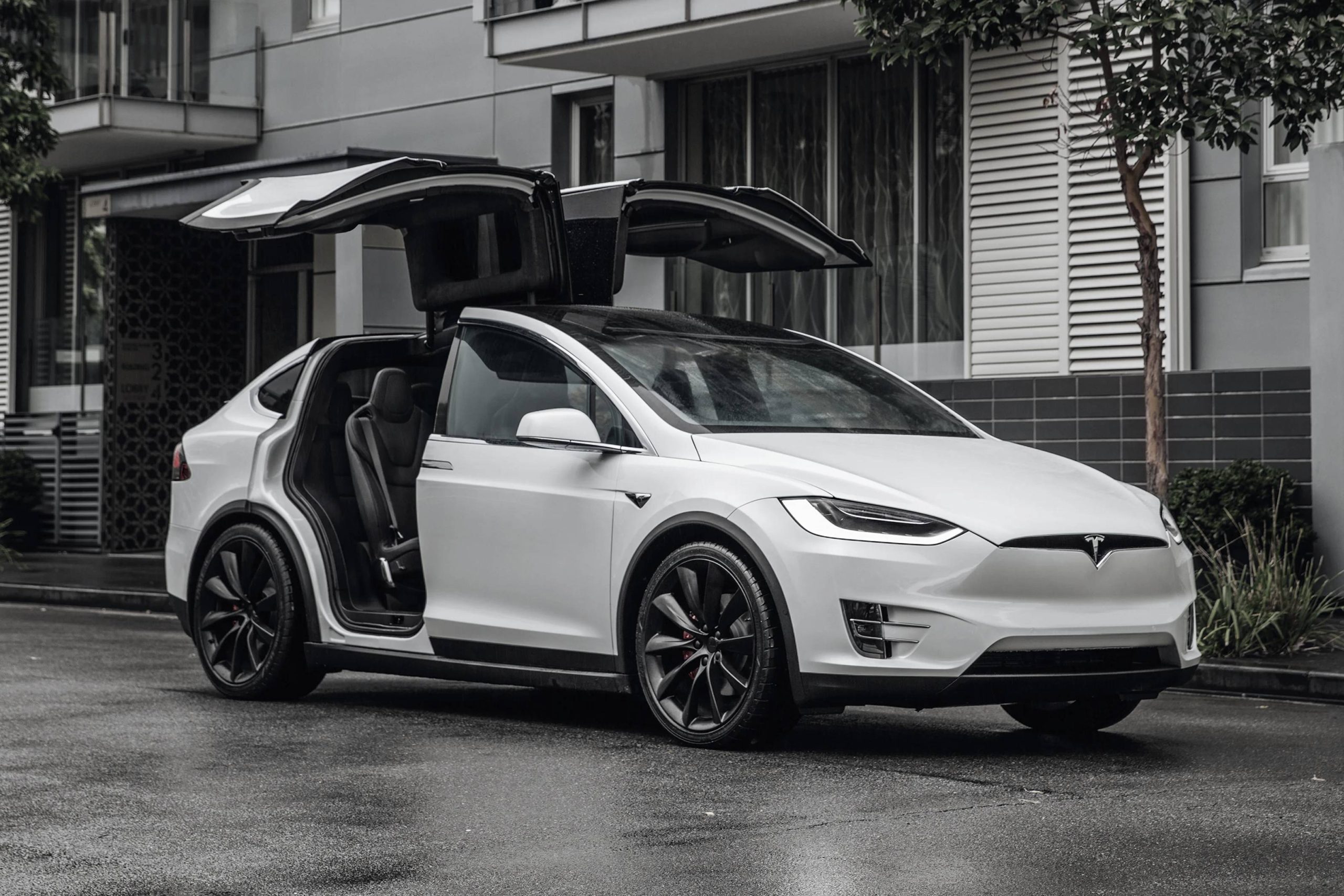 Tesla Model X 2022