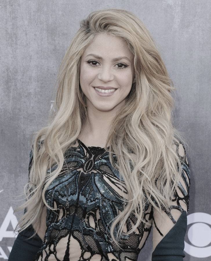 Shakira Isabel Mebarak Ripoll smiling